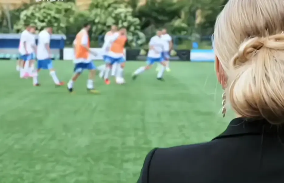 法国电影《足球队的女老板们》高清完整版免费在线观看-Footballers Moms全集无广告播放-VS影视资源分享